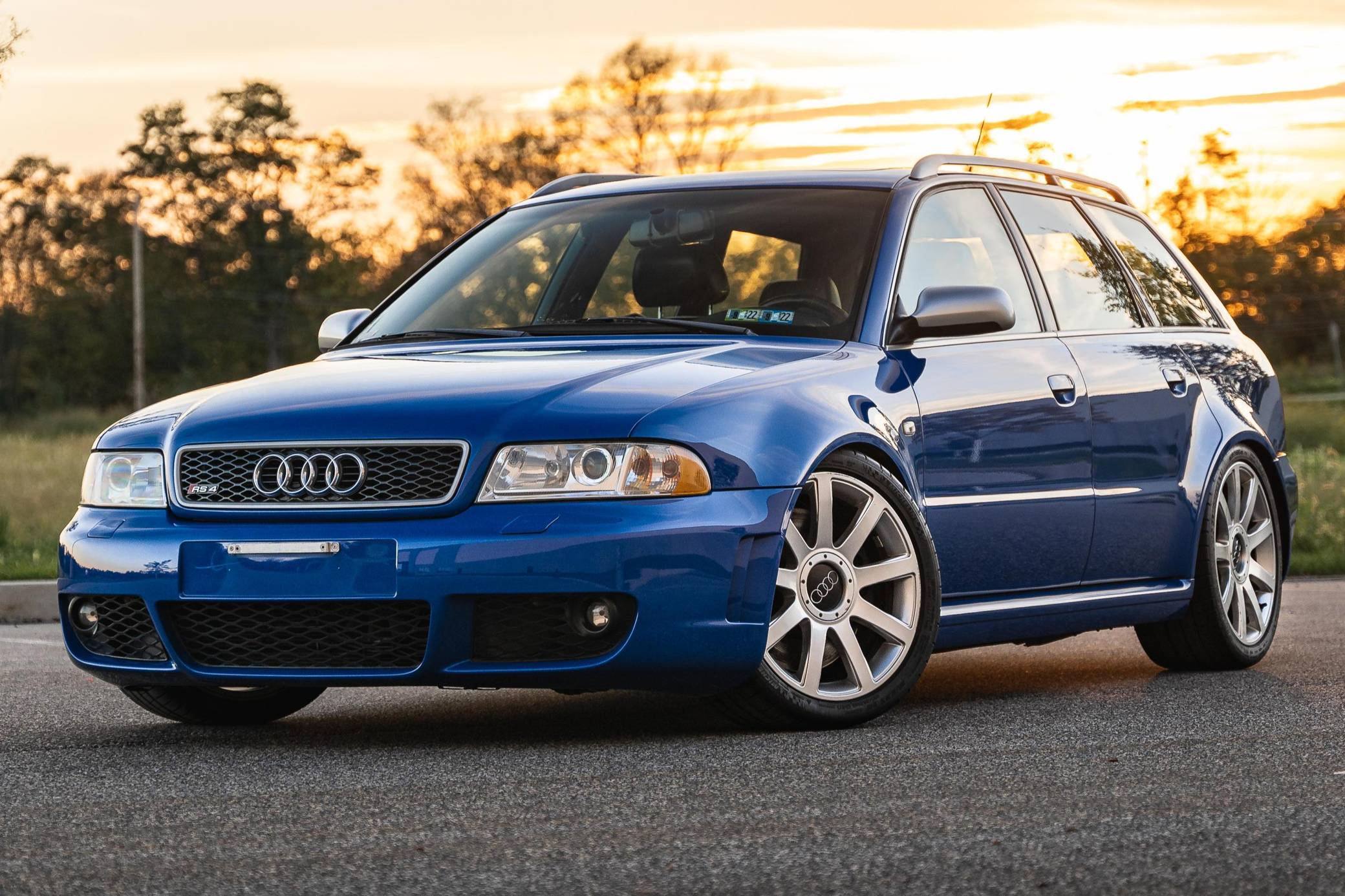 Audi Rs4 Avant Nogaro Wallpapers