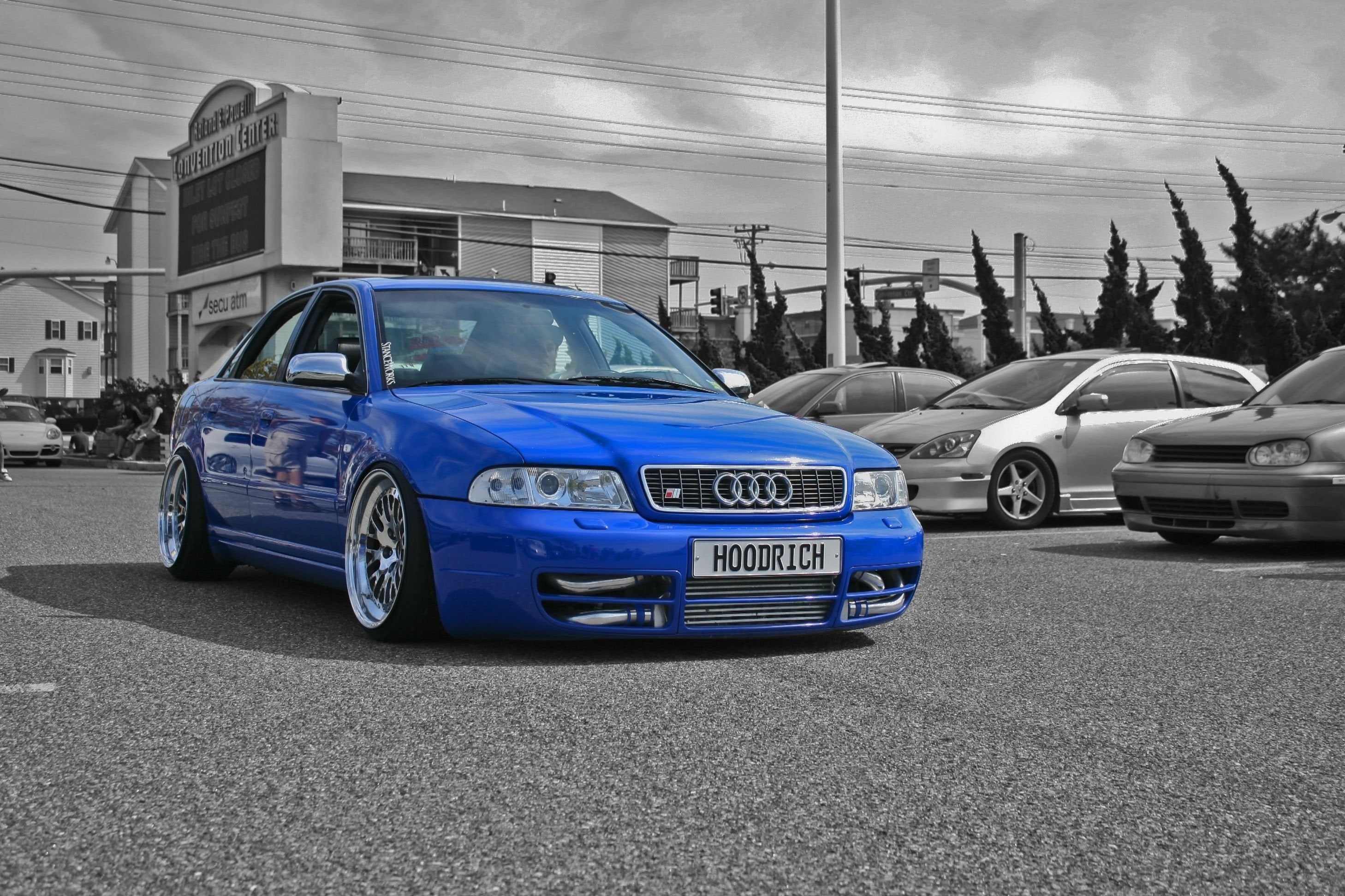 Audi S4 Avant Wallpapers