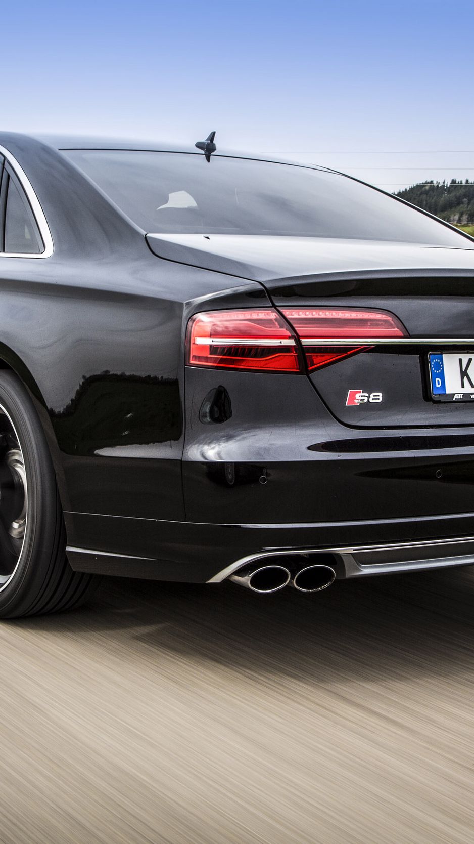 Audi S8 Wallpapers