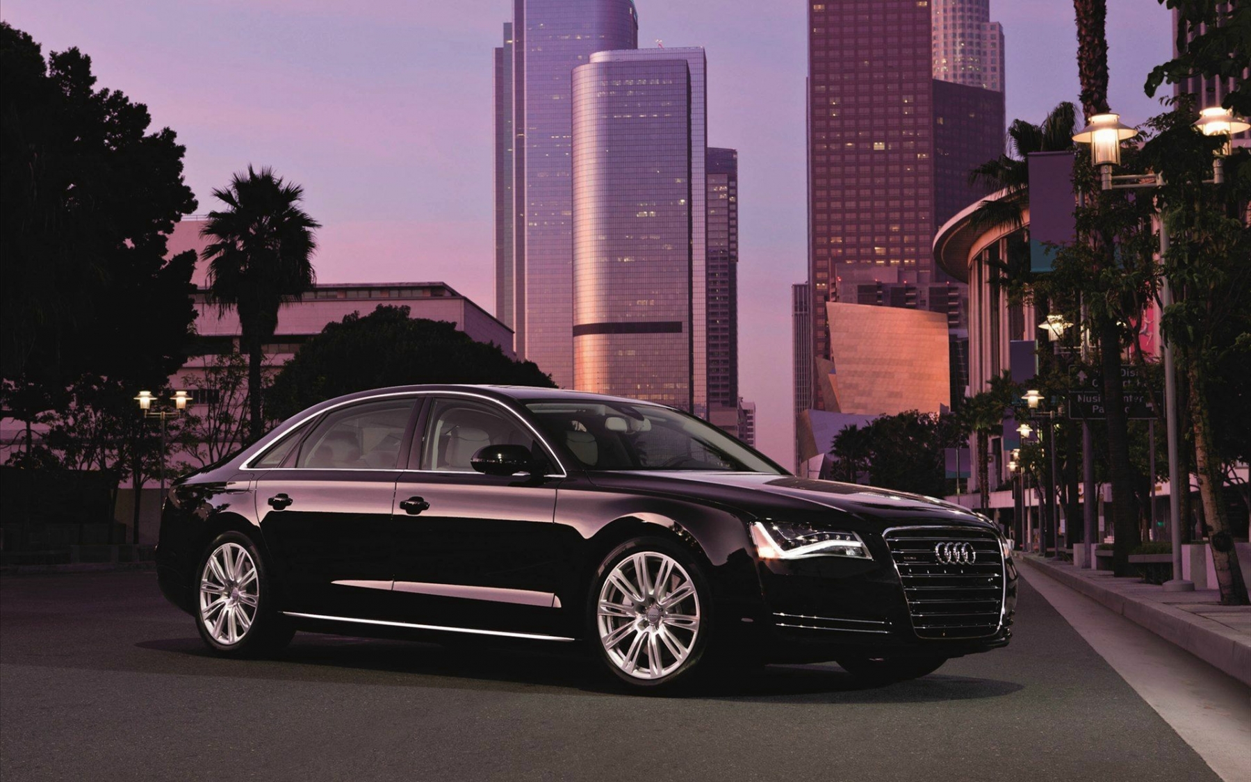 Audi S8 Wallpapers