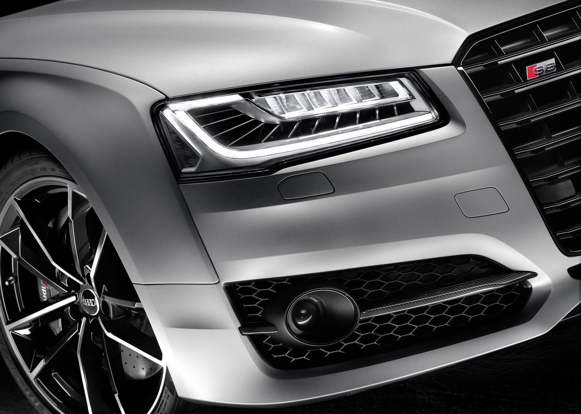 Audi S8 Wallpapers