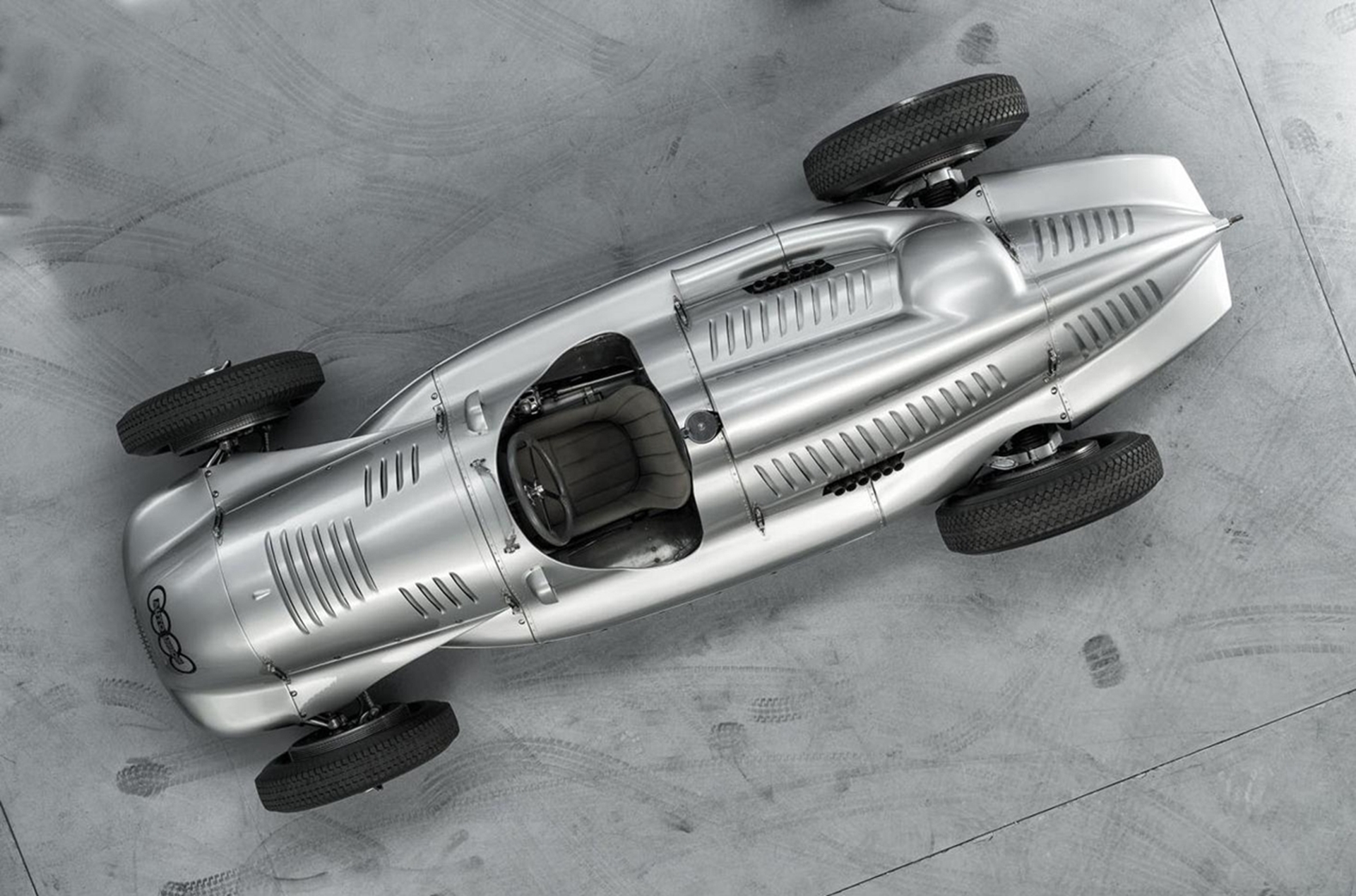 Auto Union Silver Arrow Type A Wallpapers