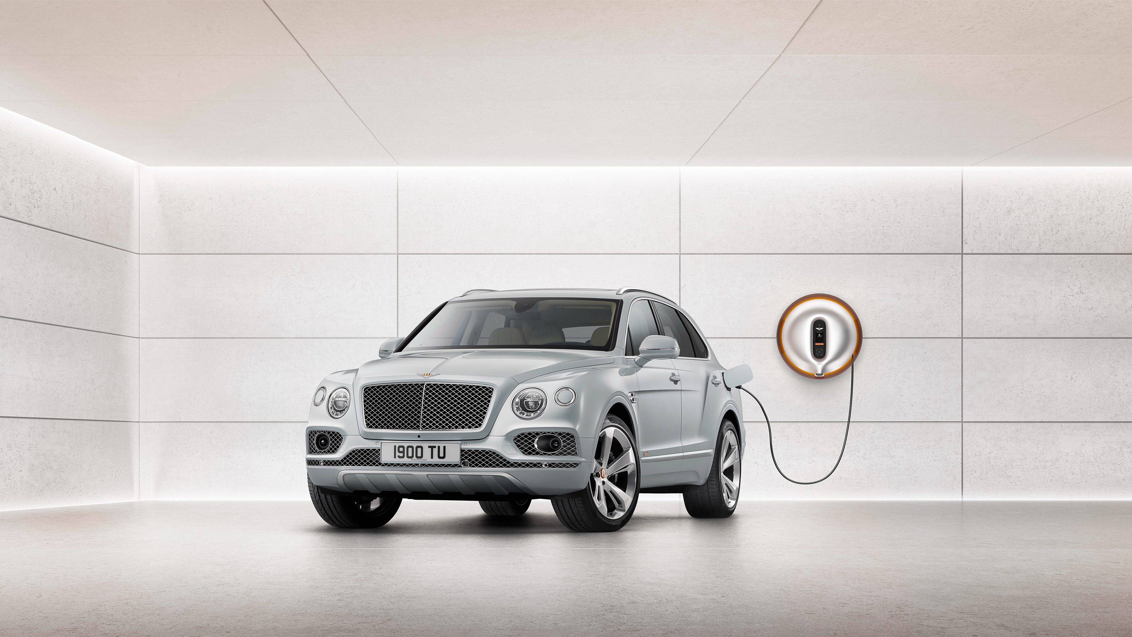 Bentley Bentayga Hybrid Wallpapers