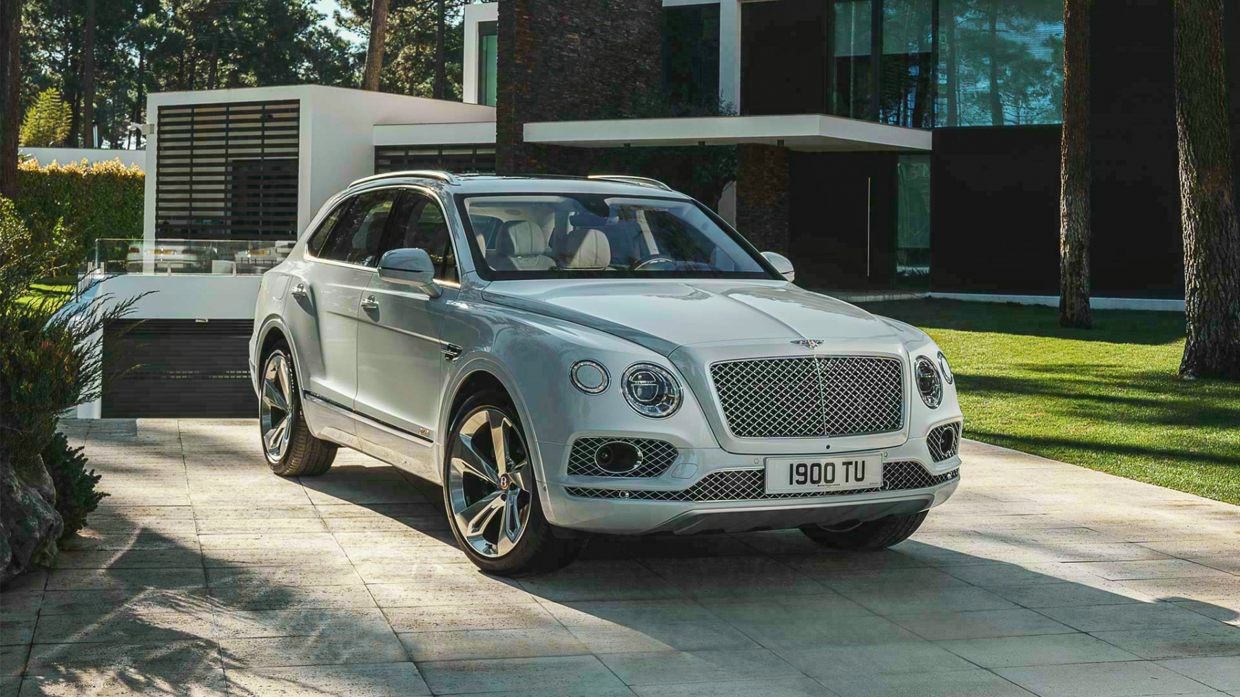 Bentley Bentayga Phev Wallpapers