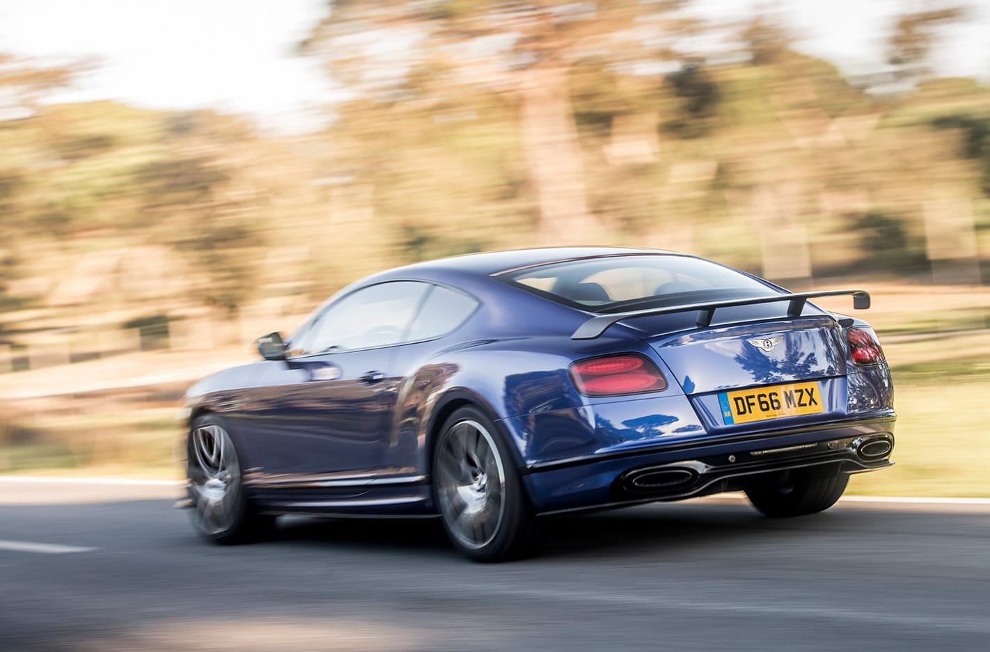 Bentley Continental Gt 2017 Rear Wallpapers