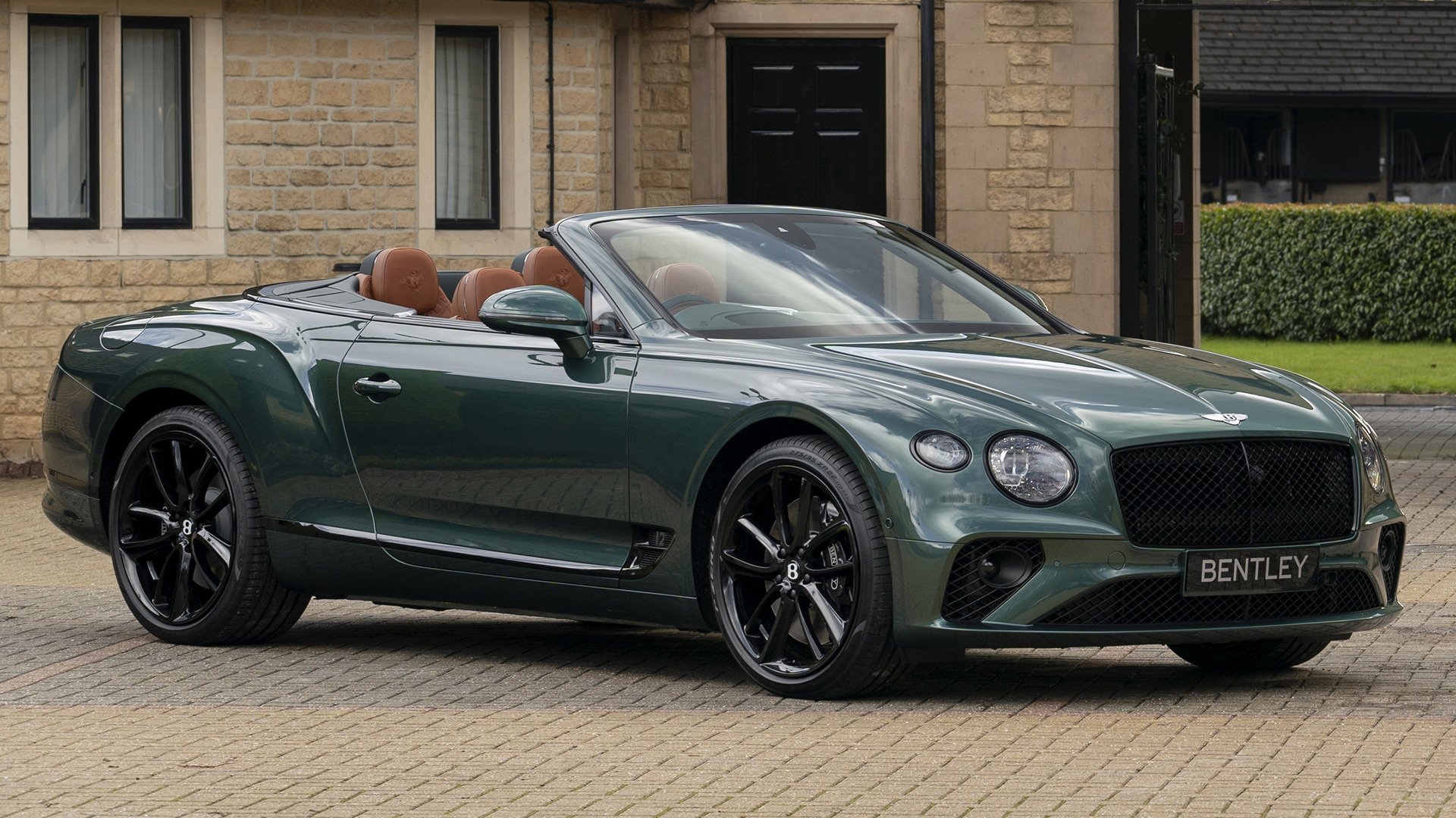 Bentley Continental Gt Convertible Equestrian Edition By Mulliner Wallpapers