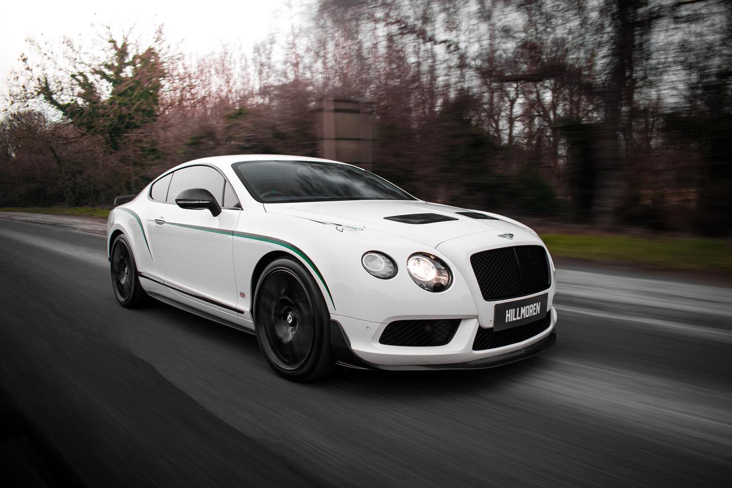 Bentley Continental Gt3-R Wallpapers