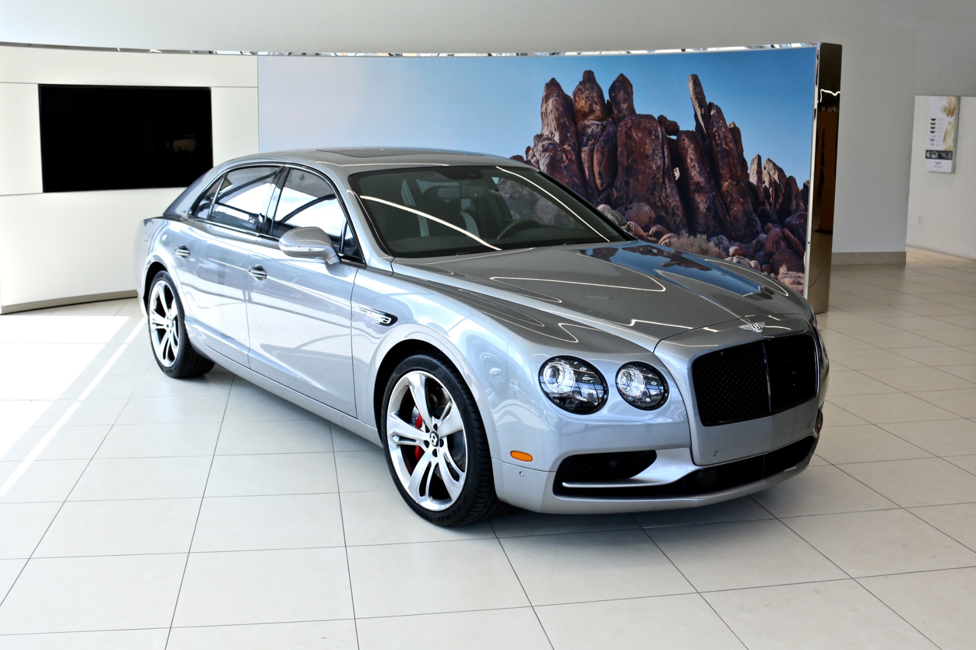 Bentley Flying Spur W12 S Wallpapers