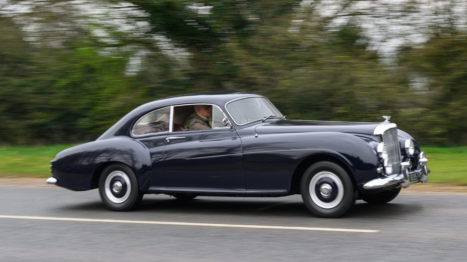 Bentley R Type Continental Wallpapers