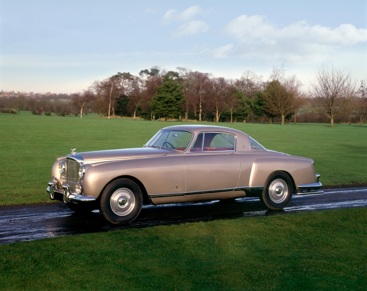 Bentley R Type Continental Wallpapers