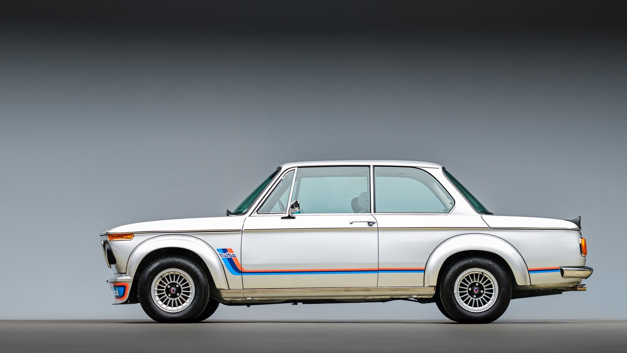 Bmw 2002 Wallpapers