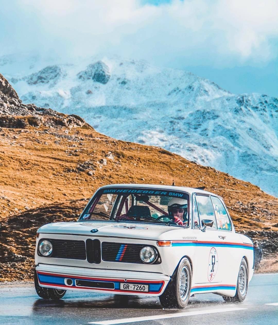 Bmw 2002 Wallpapers