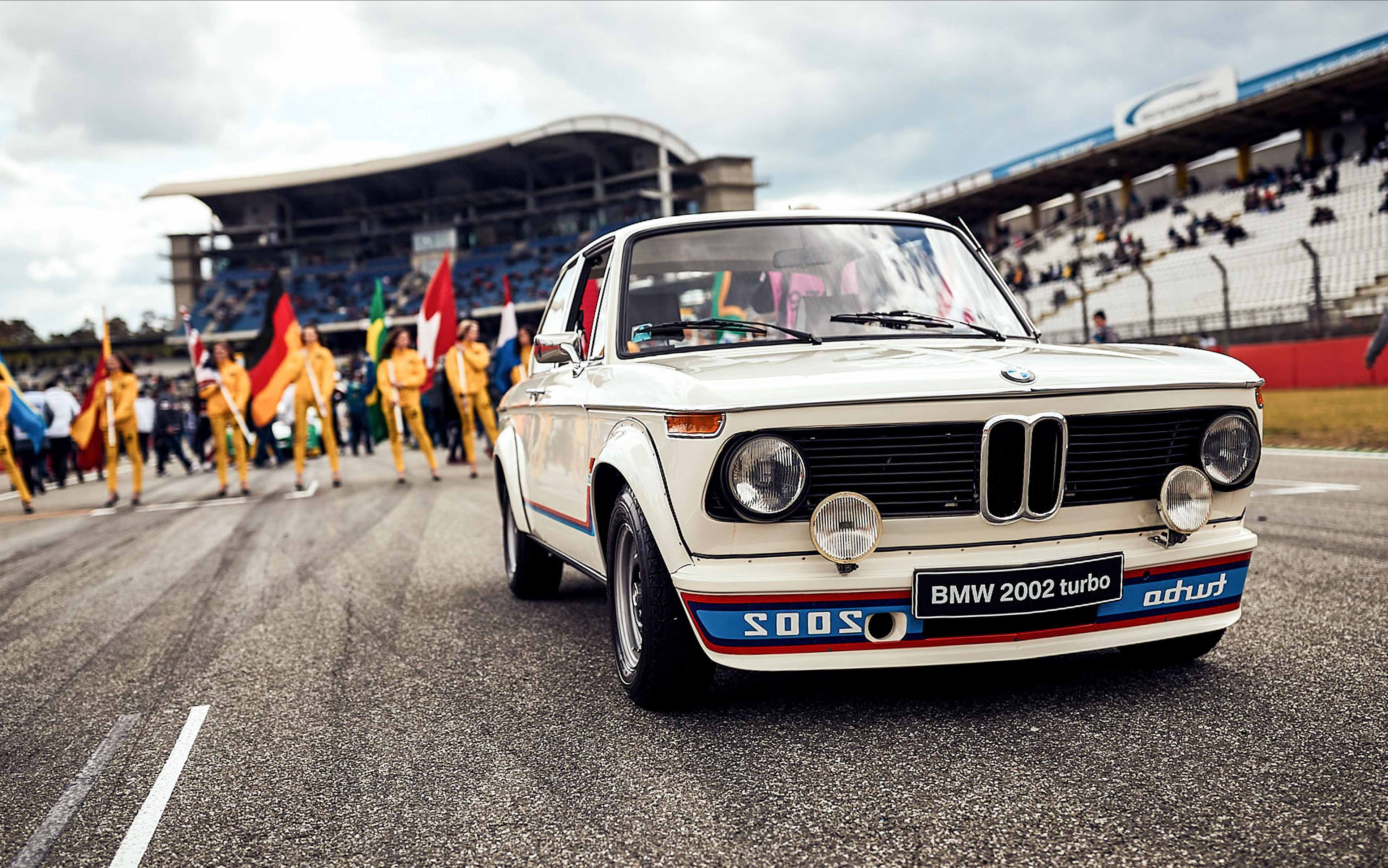 Bmw 2002 Wallpapers