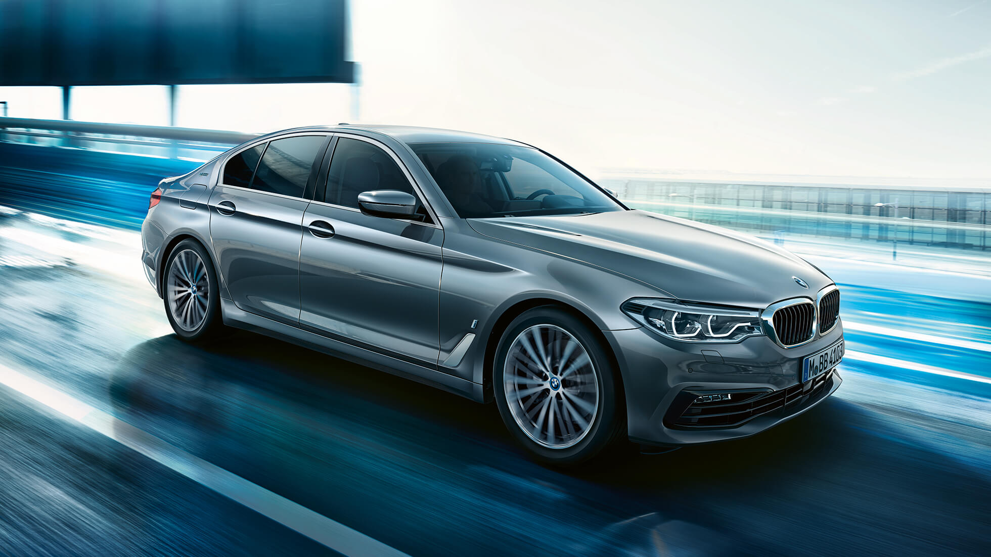 Bmw 545E Plug-In Hybrid M Sport Wallpapers