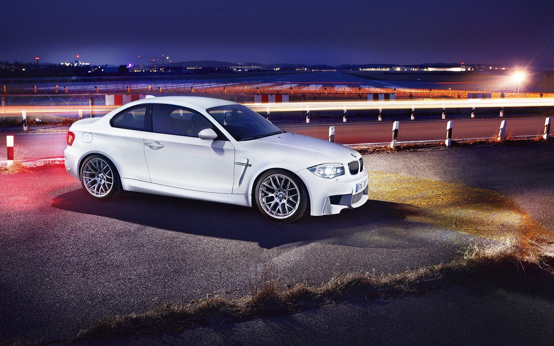 Bmw G1 V8 Hurricane Rs Wallpapers