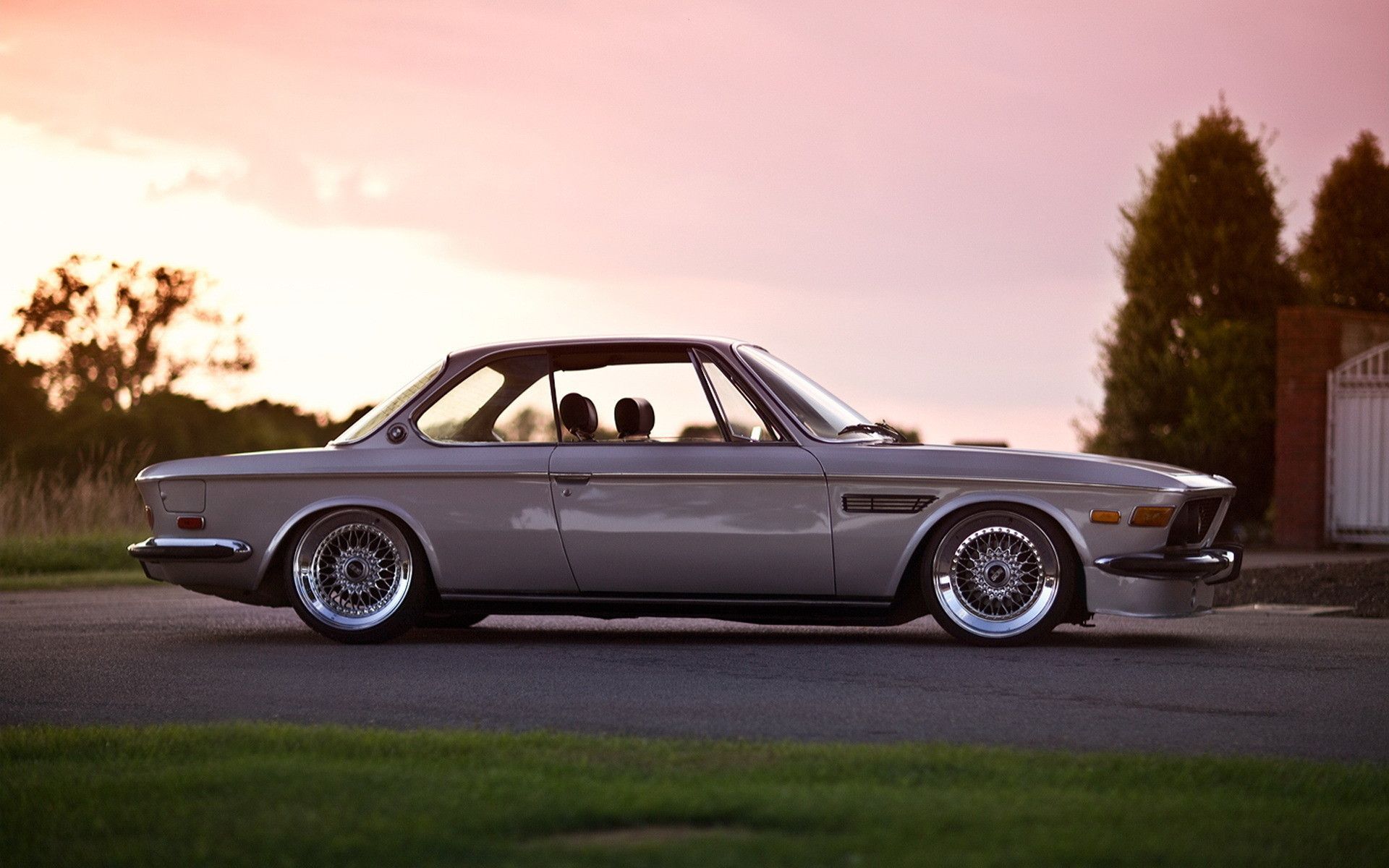 Bmw Retro Style Wallpapers