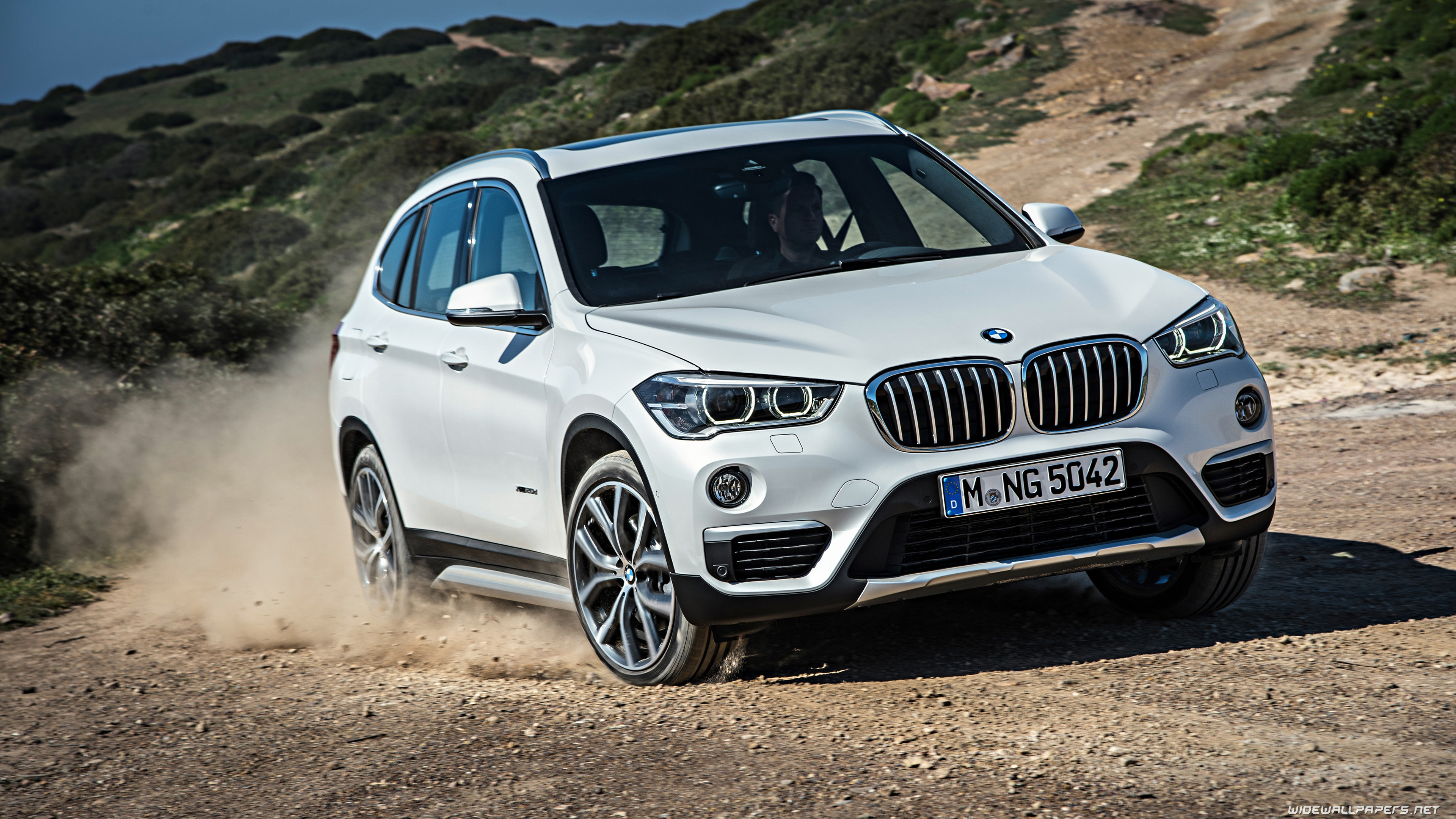 Bmw X1 Car Wallpapers