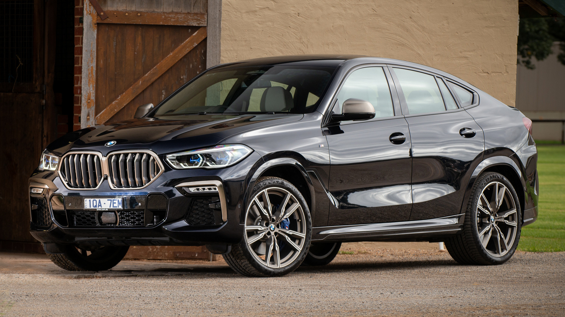 Bmw X6 M50I Wallpapers