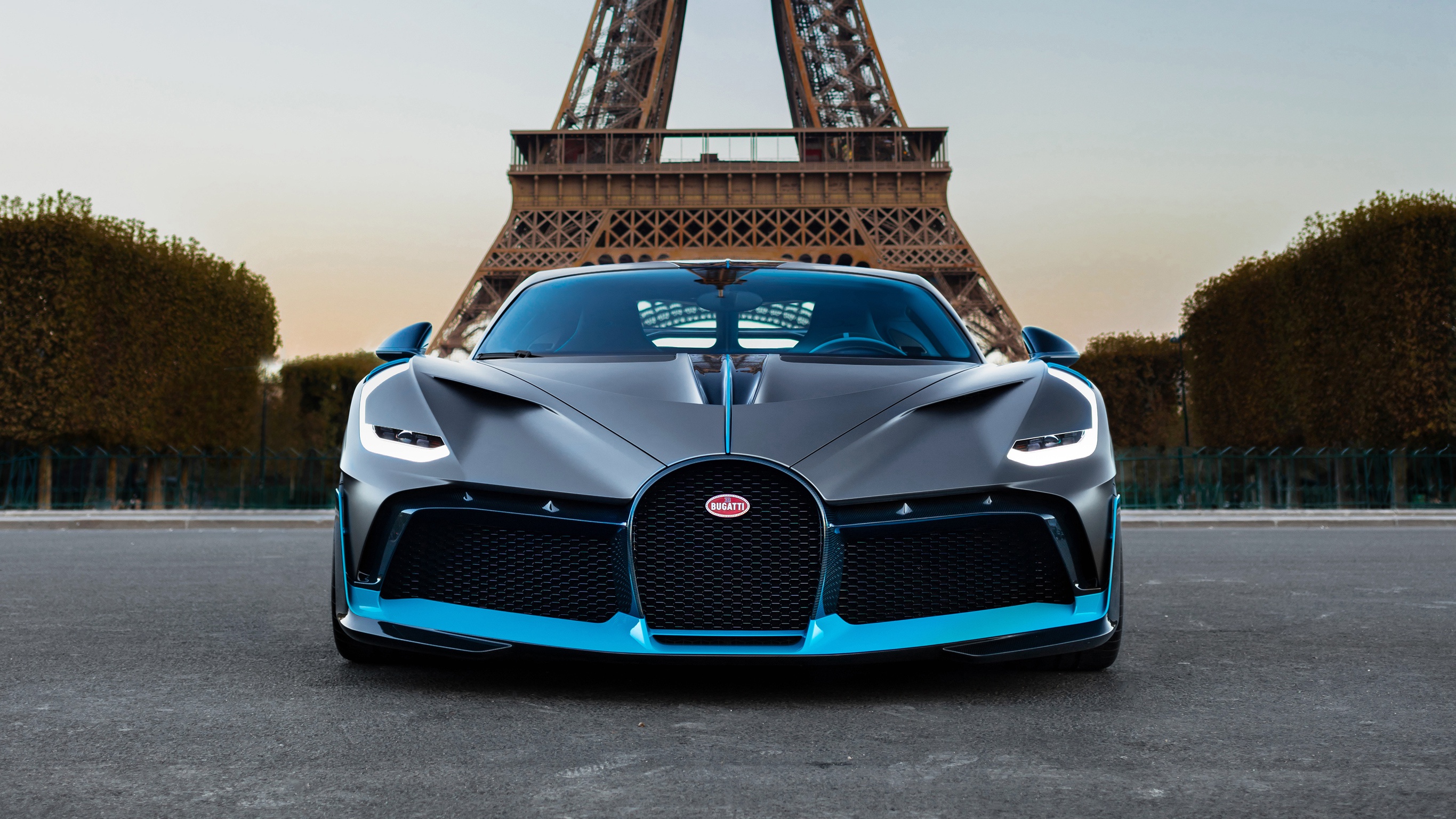 Bugatti Divo Wallpapers