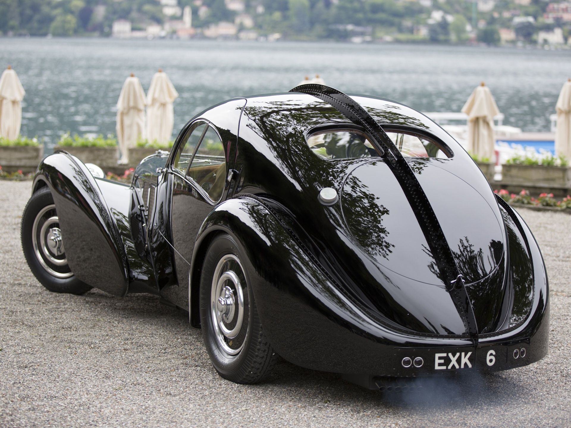 Bugatti Type 57S Coupe Wallpapers