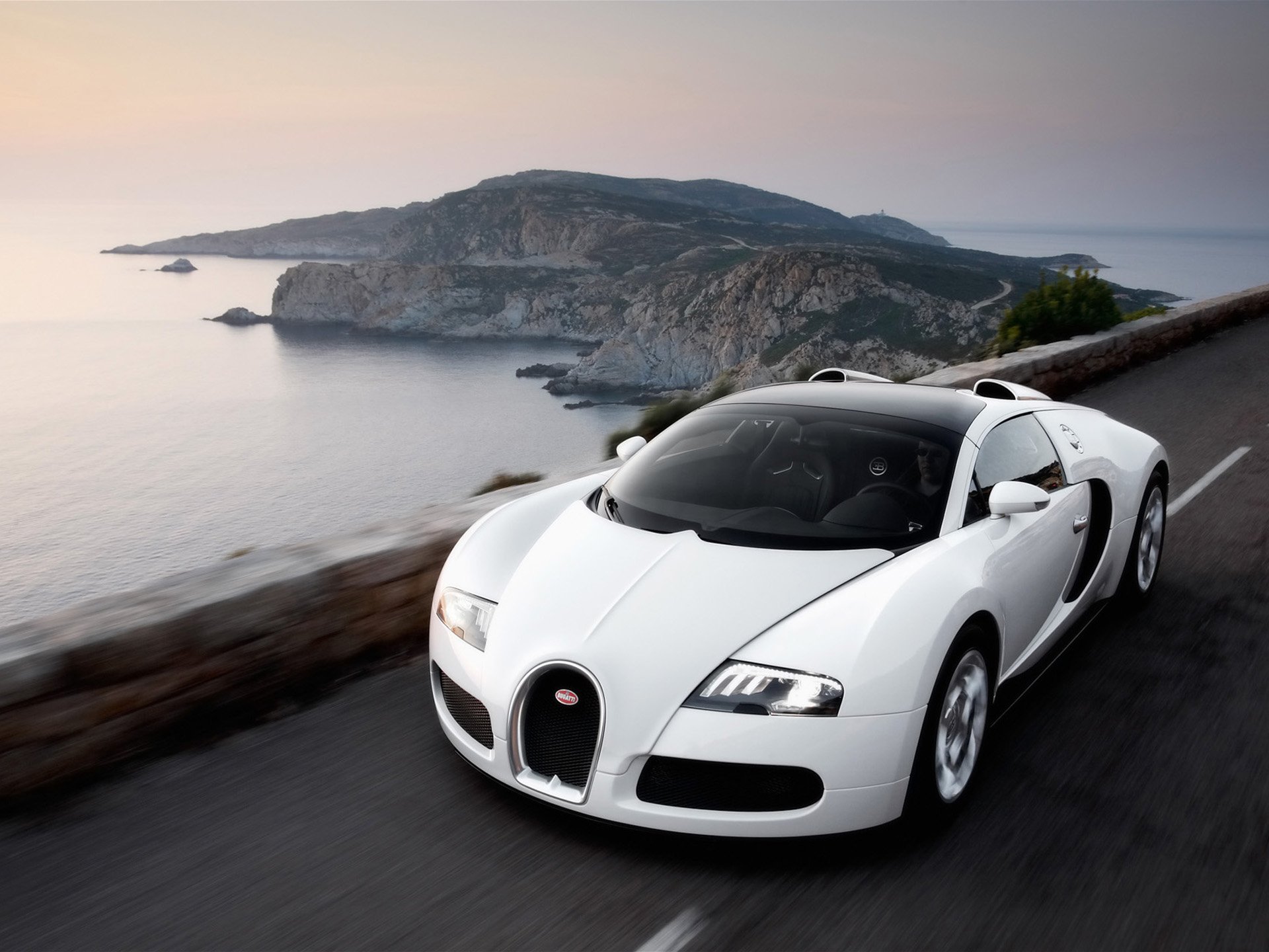 Bugatti Veyron 16.4 Grand Sport Wallpapers