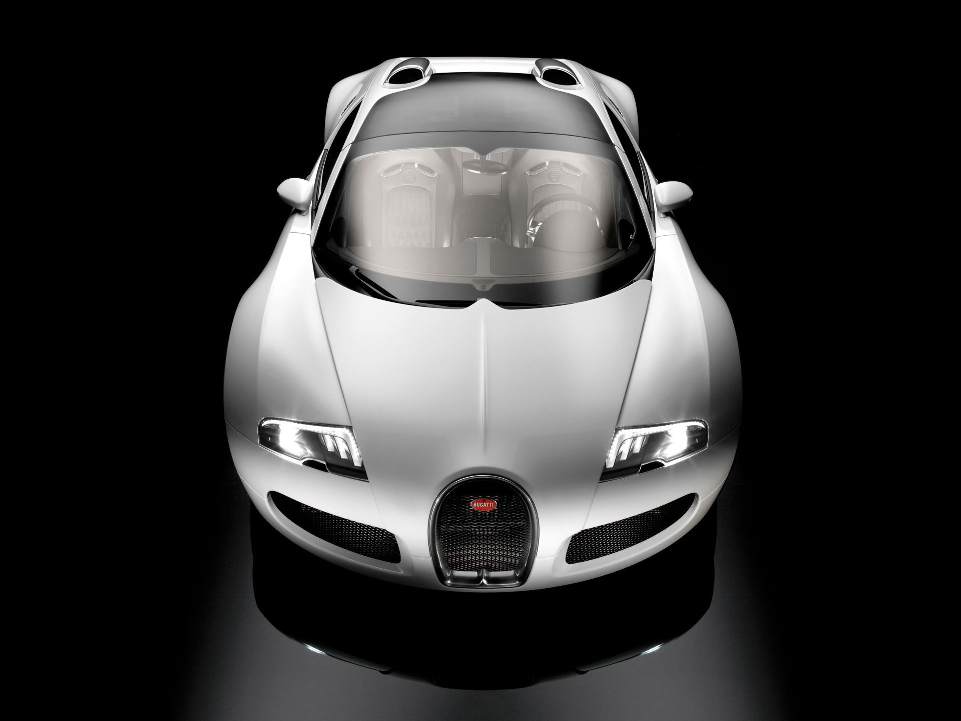 Bugatti Veyron 16-4 Grand Sport Wallpapers