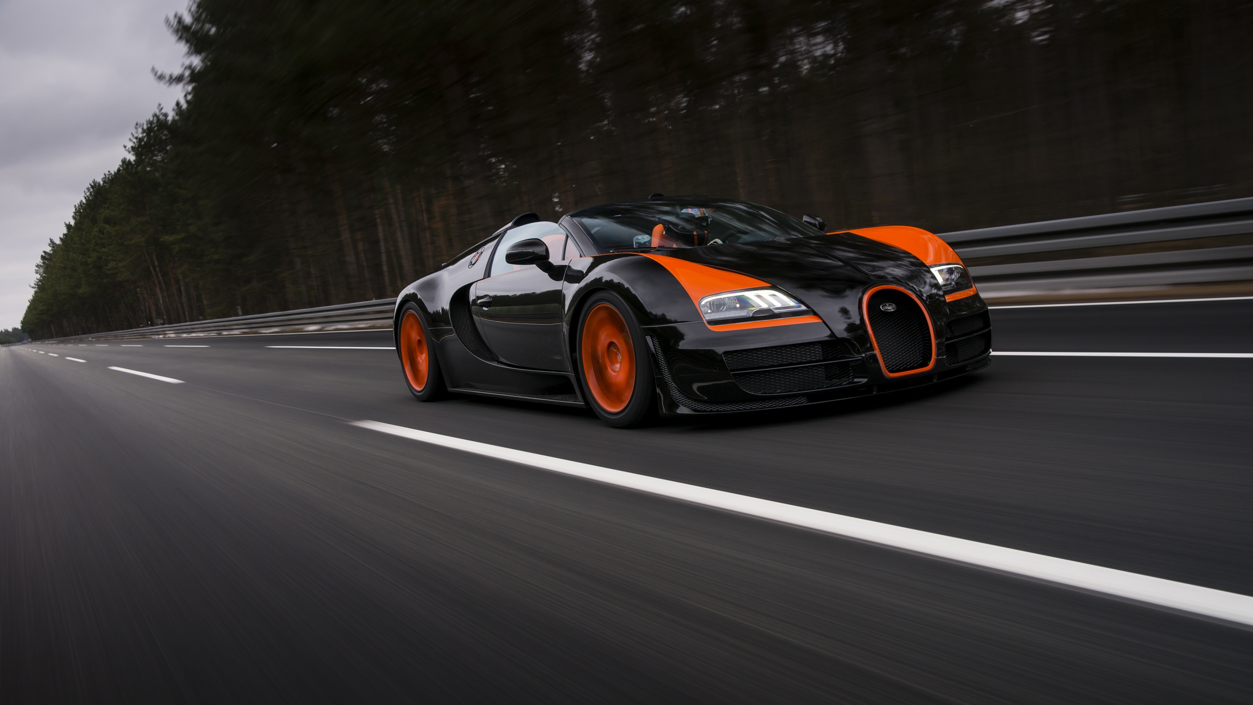 Bugatti Veyron Grand Sport Vitesse Wallpapers