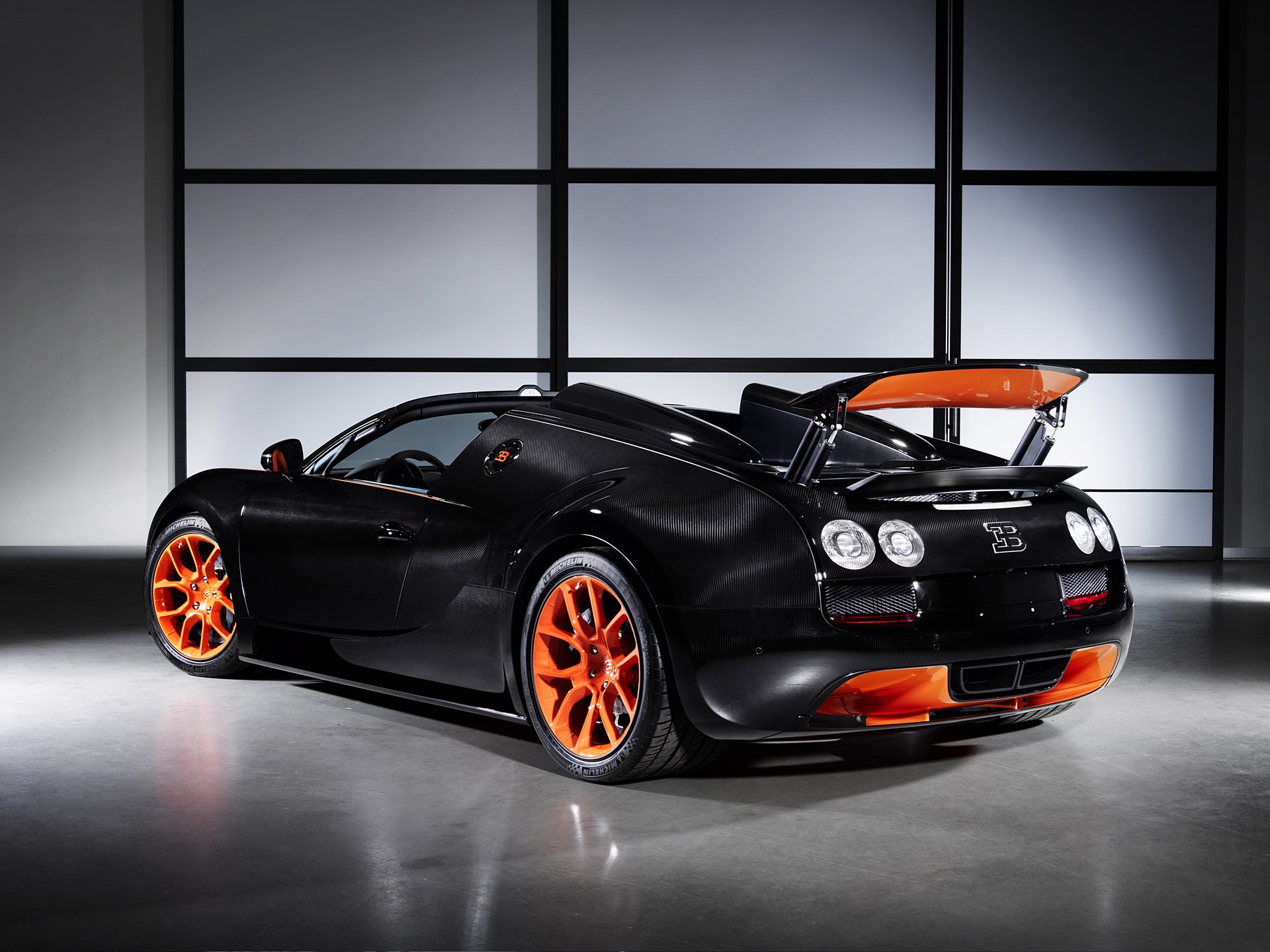 Bugatti Veyron Vitesse World Speed Record Wallpapers