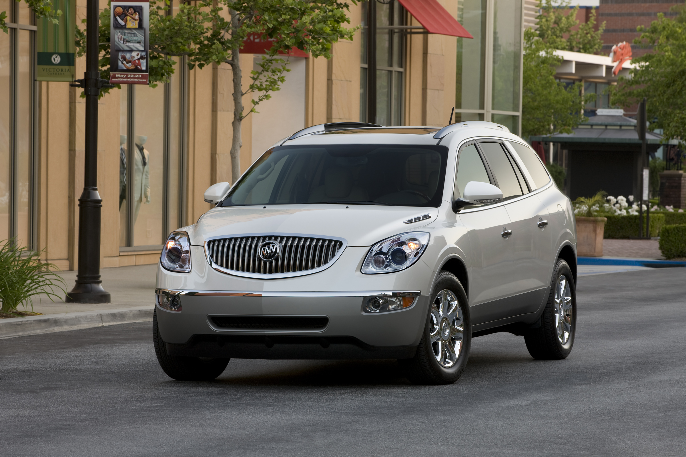 Buick Enclave Wallpapers