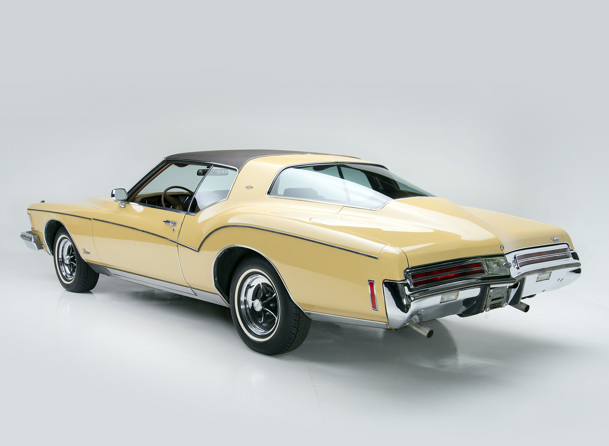 Buick Riviera Wallpapers