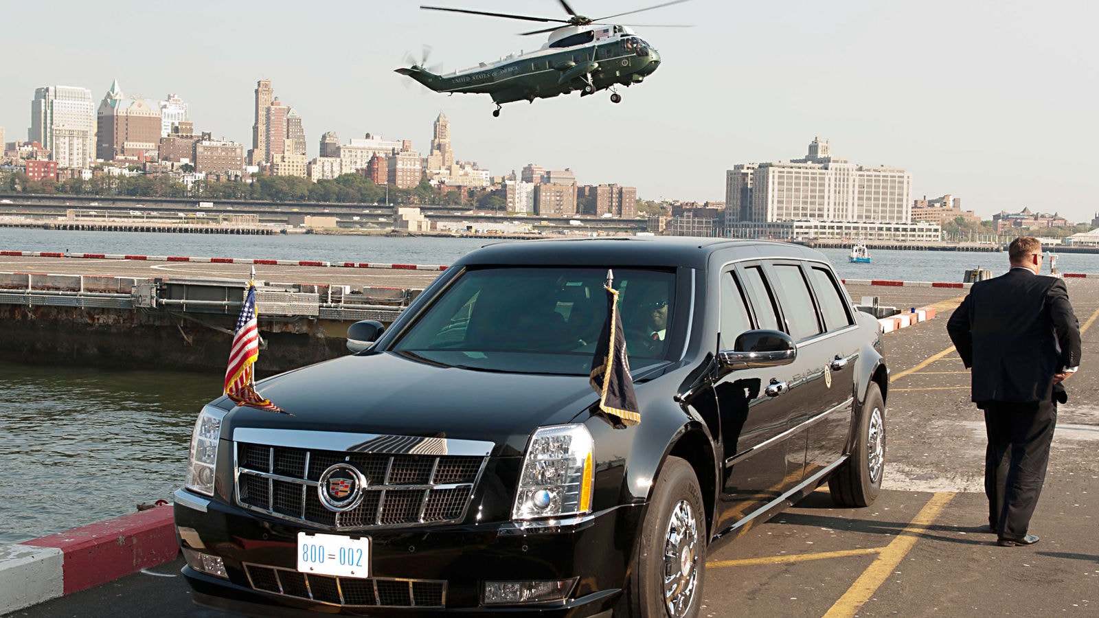 Cadilac Presidential Limousine Wallpapers