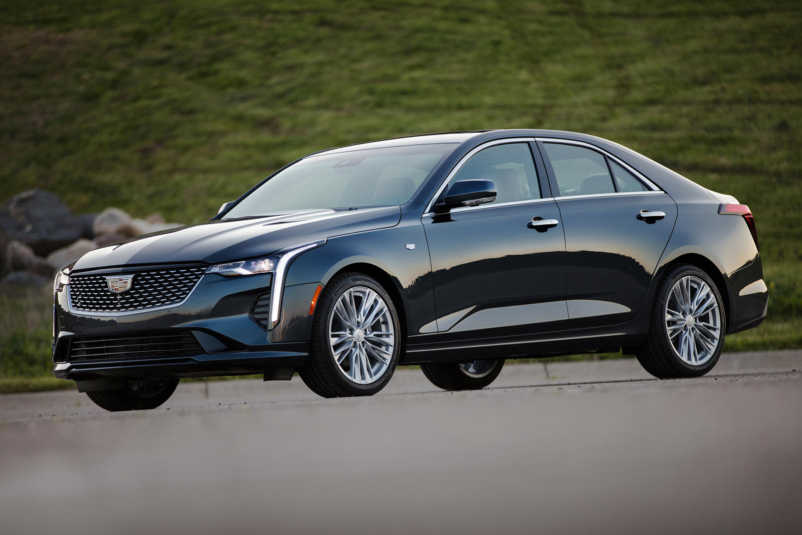 Cadillac Ct4 Wallpapers