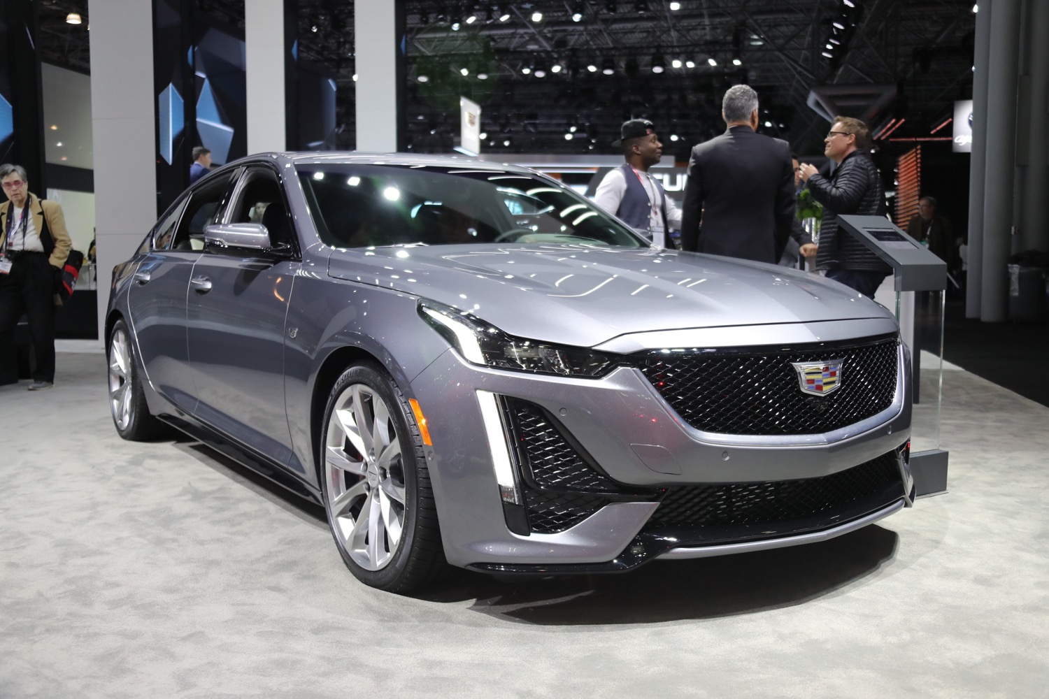 Cadillac Ct5 Wallpapers