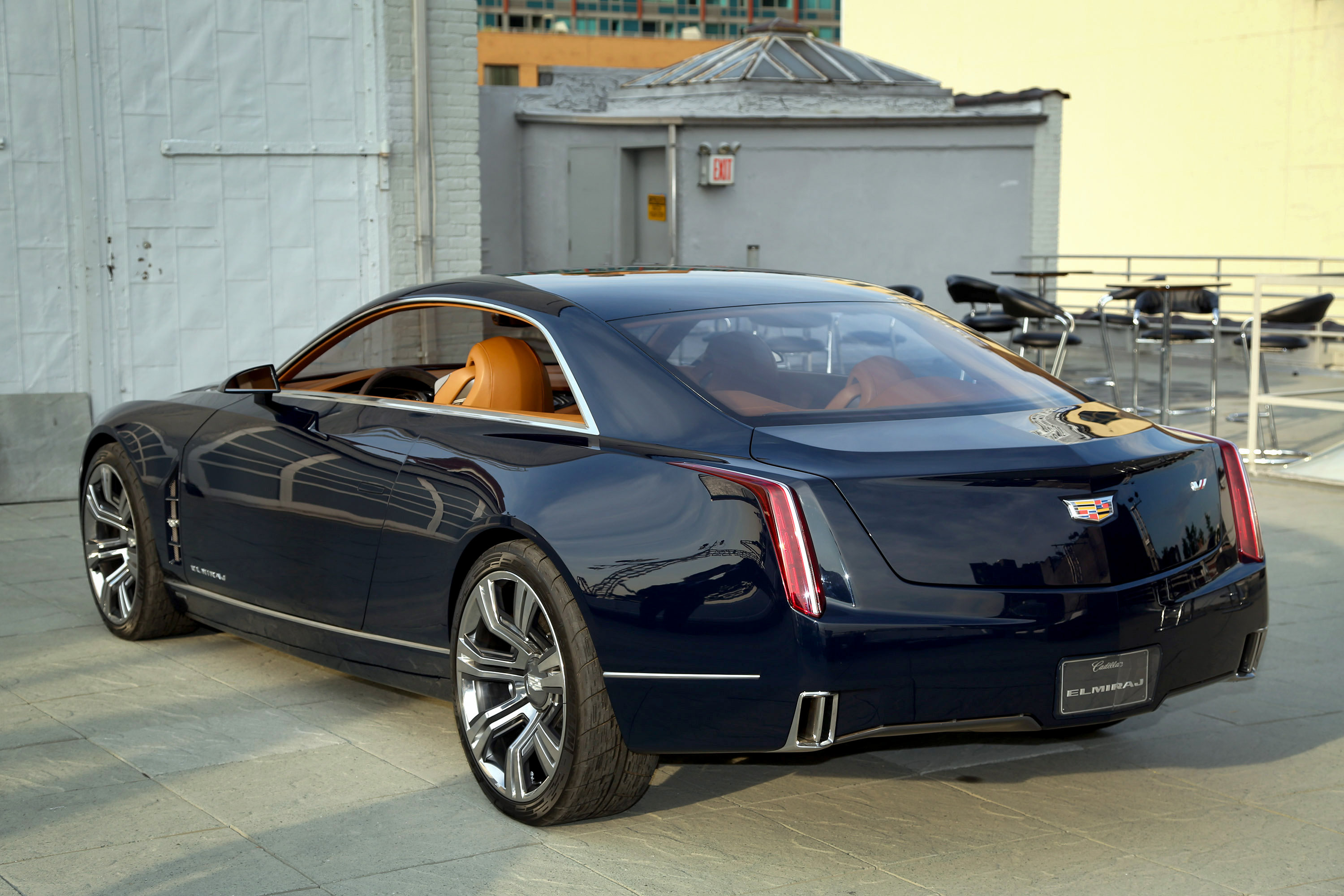 Cadillac Elmiraj Wallpapers