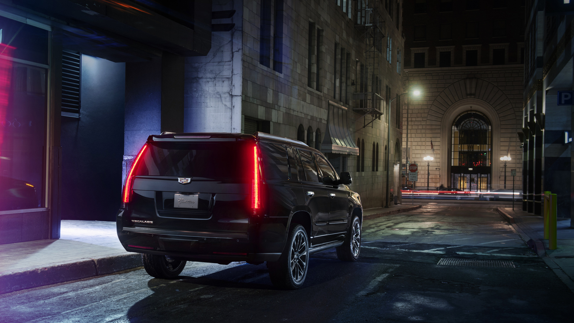 Cadillac Urban Wallpapers