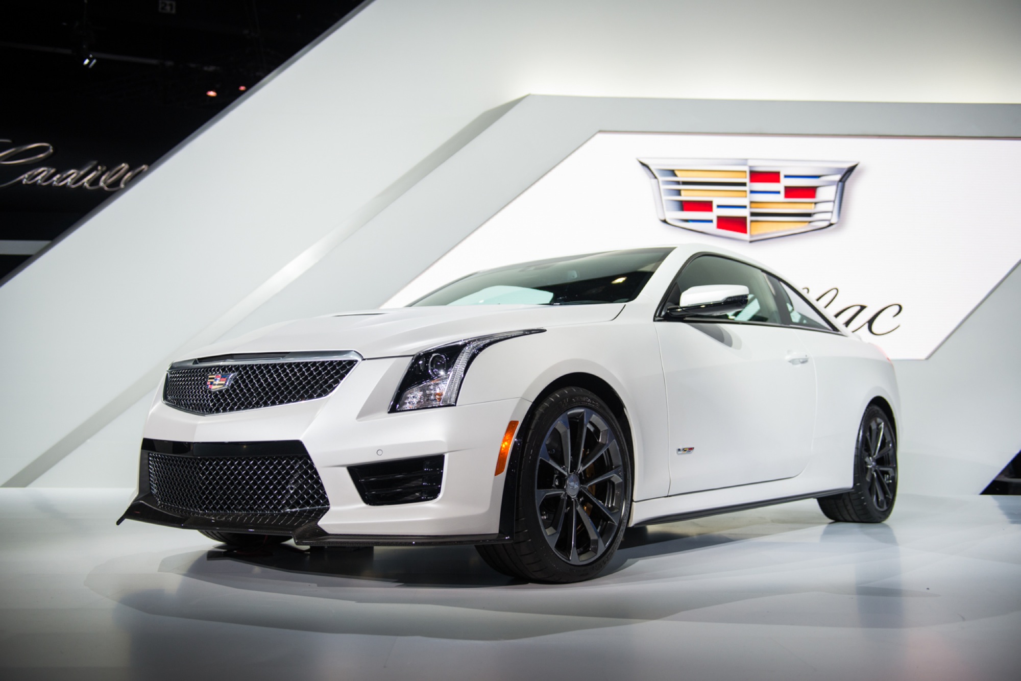 Cadillac Xts Wallpapers