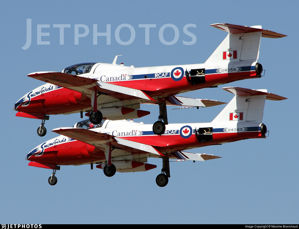 Canadair Ct-114 Tutor Wallpapers