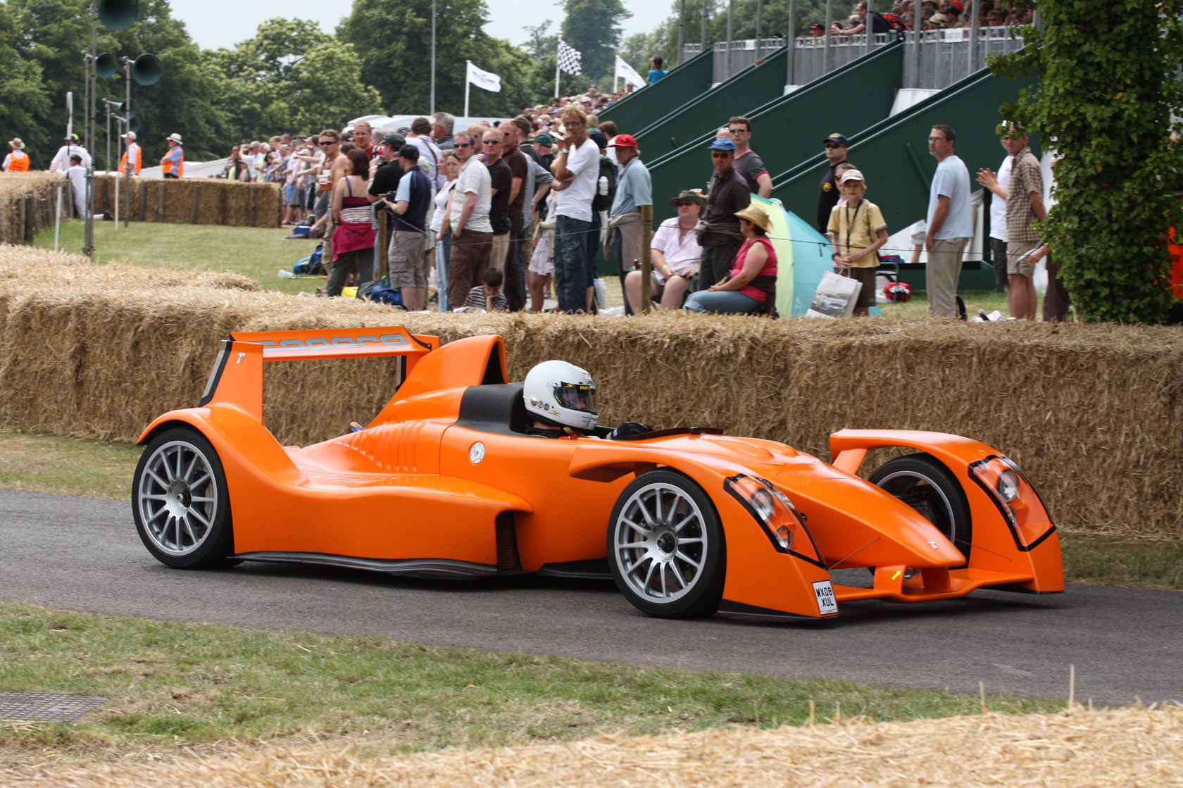 Caparo T1 Wallpapers