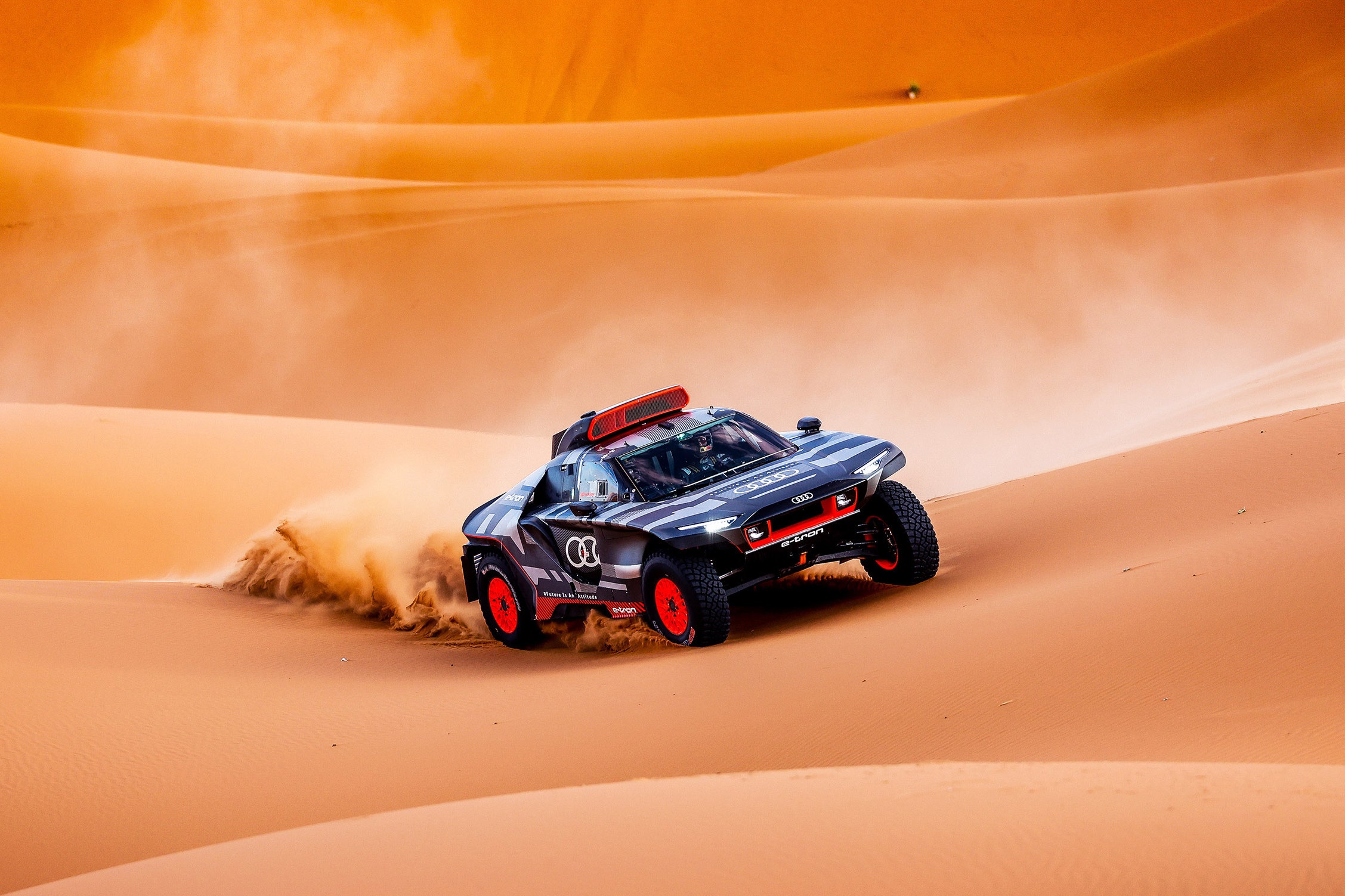 Car Running In Desert Wallpapers