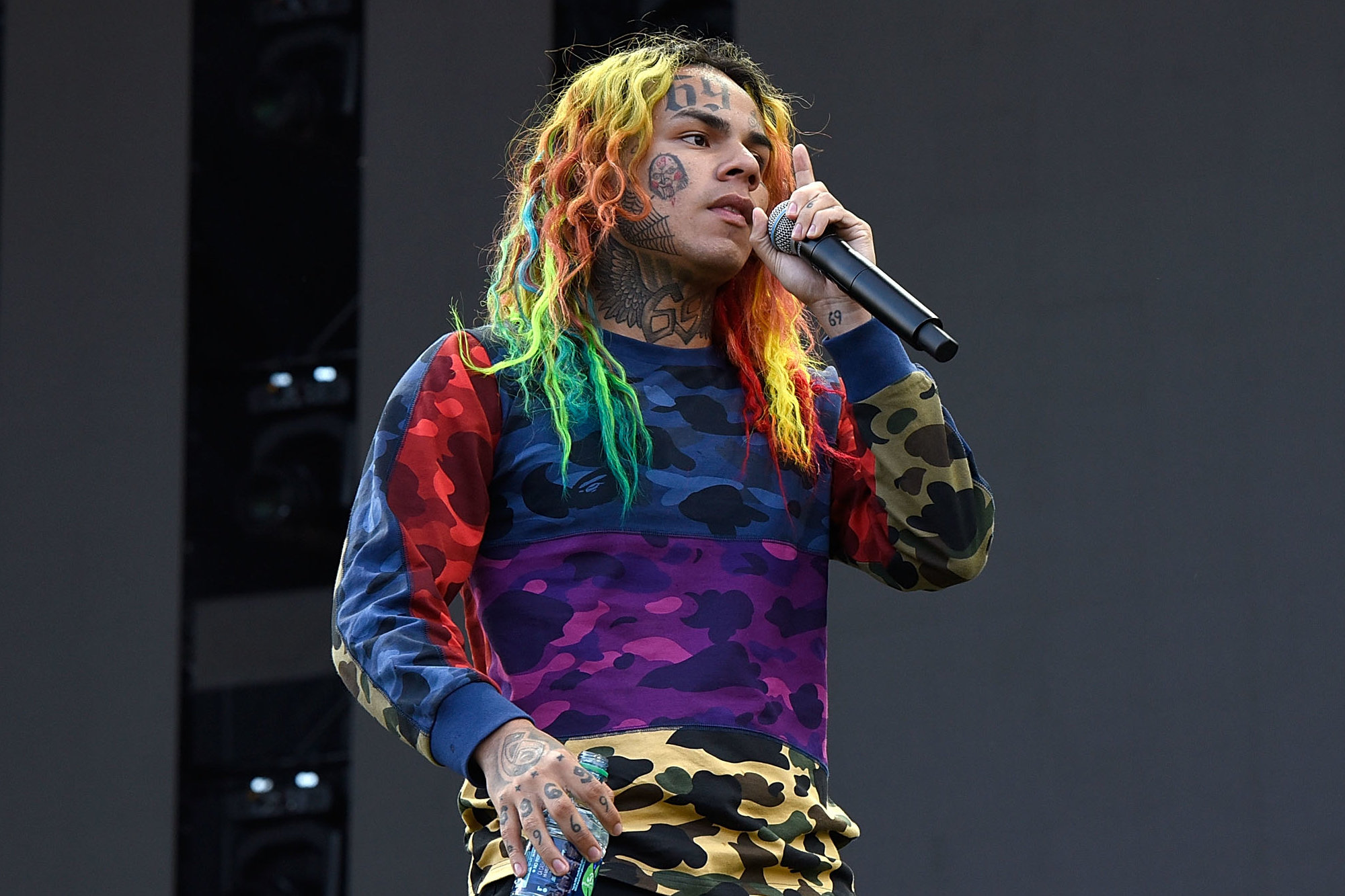 Car Too 6Ix9Ine Wallpapers