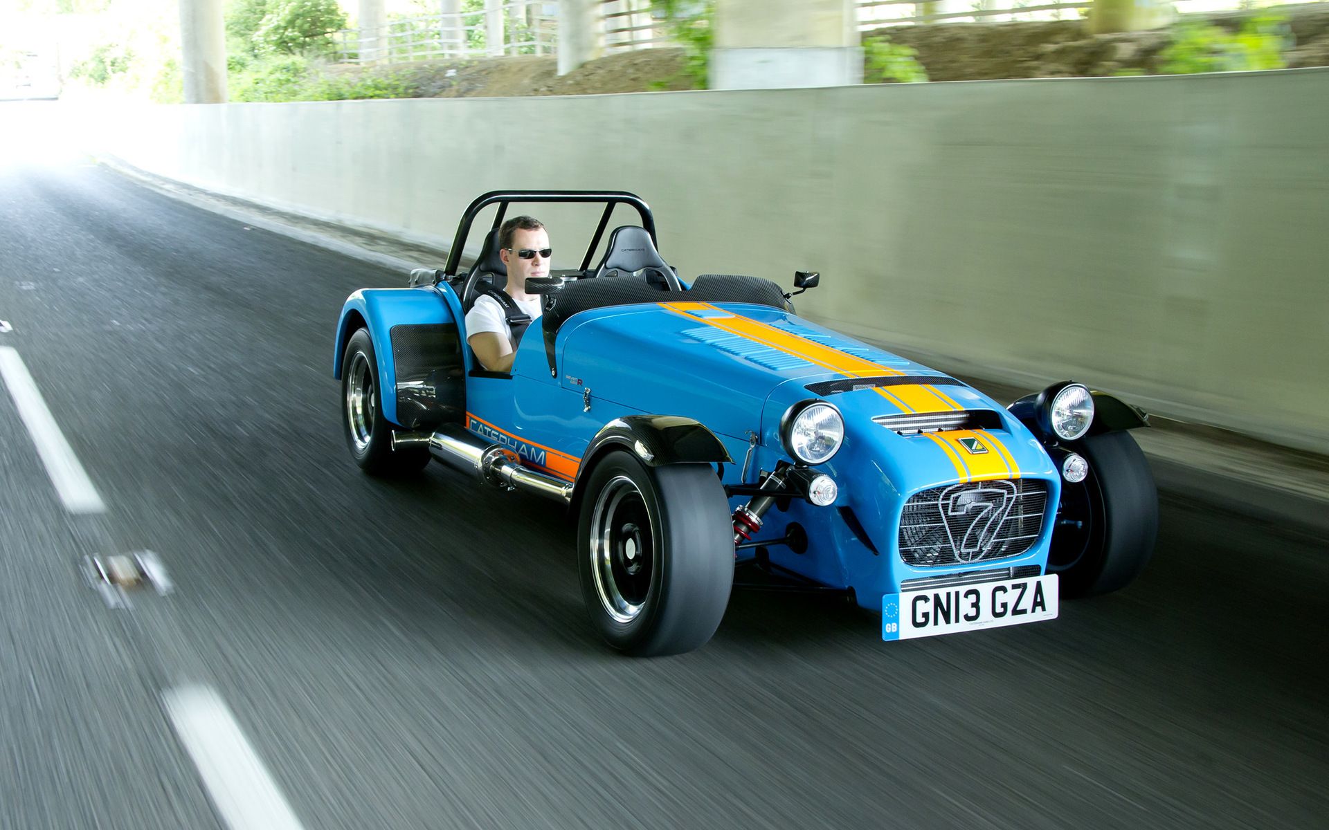 Caterham R600 Wallpapers