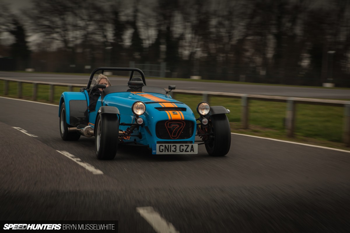 Caterham Seven 620 R Wallpapers