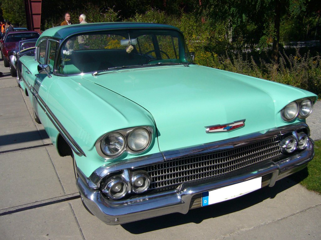 Chevrolet Biscayne Wallpapers