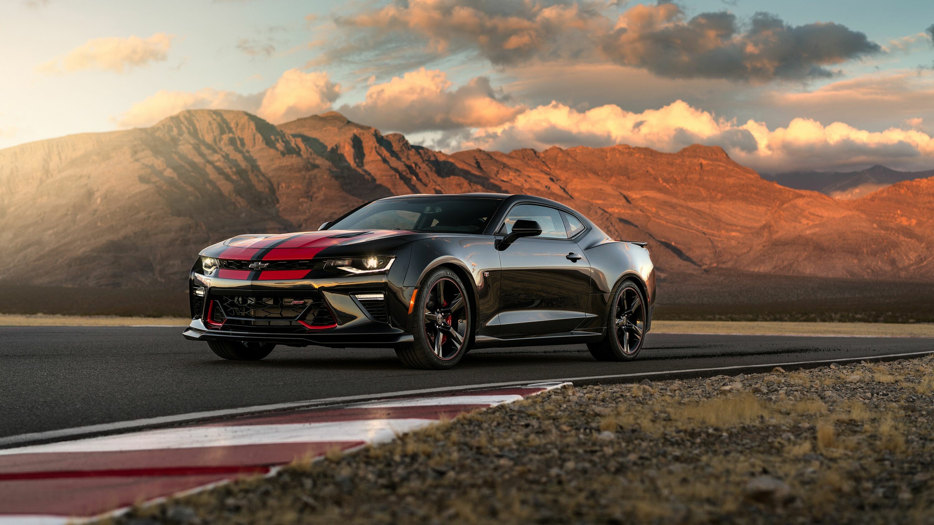 Chevrolet Camaro Wallpapers