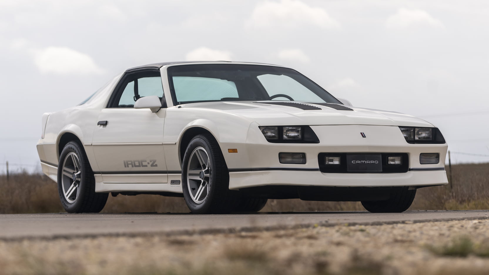 Chevrolet Camaro Iroc Z Wallpapers