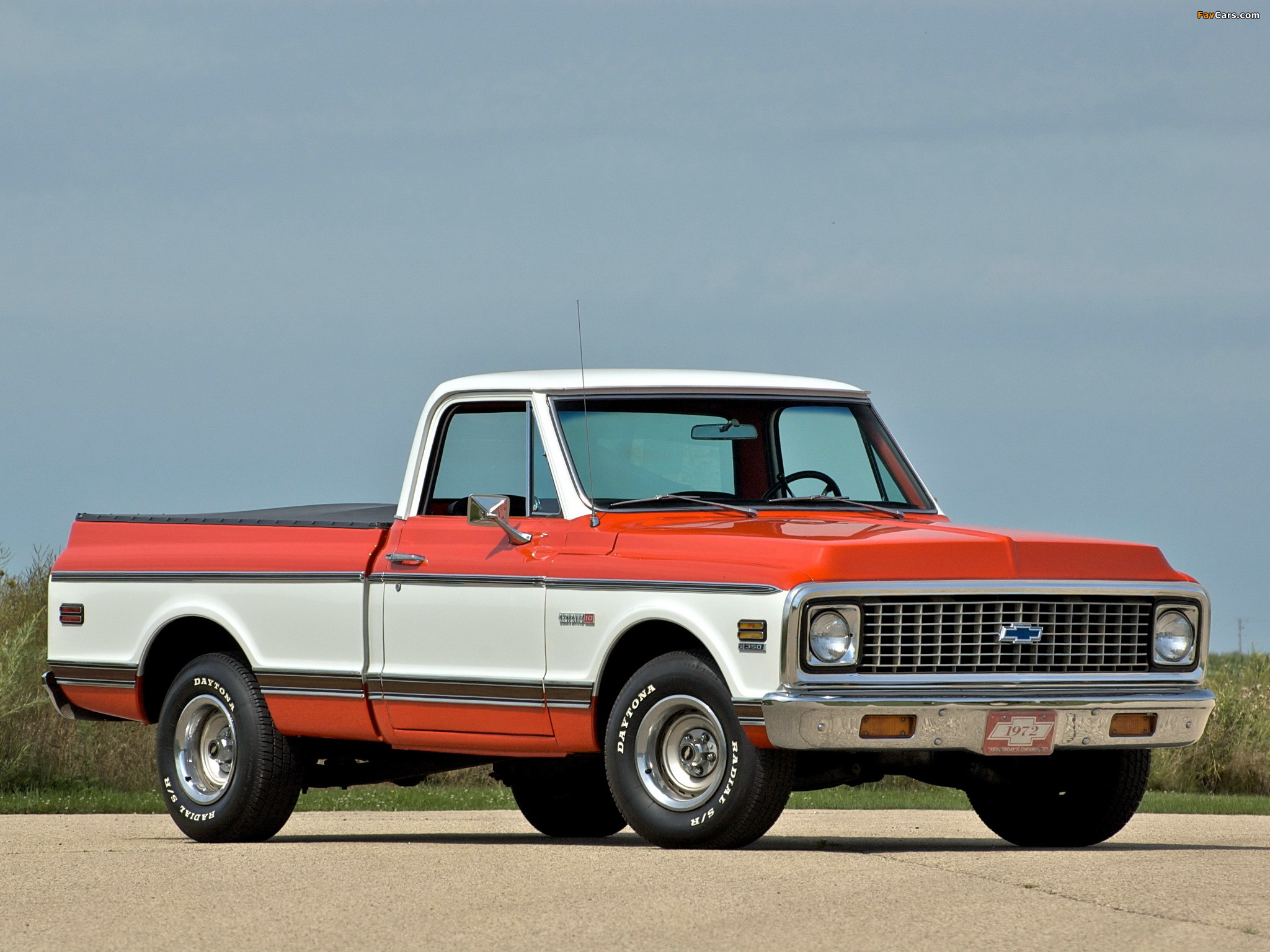 Chevrolet Cheyenne Wallpapers