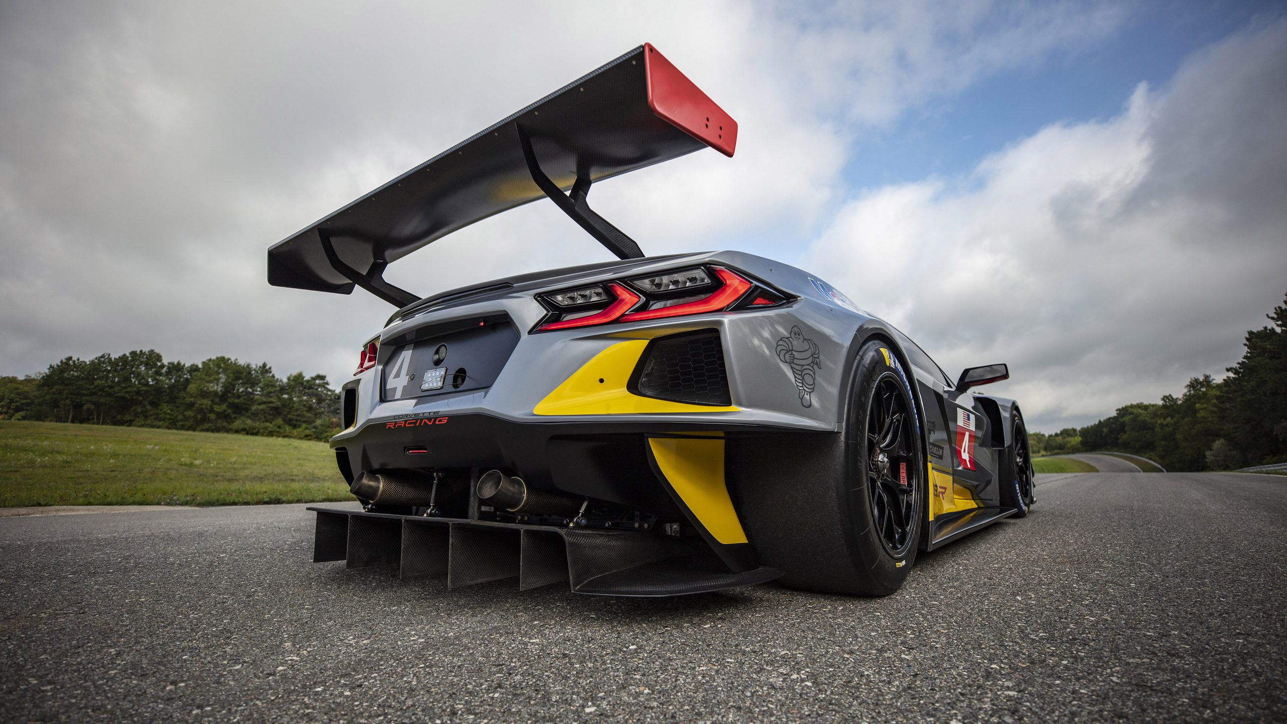 Chevrolet Corvette C8.R Wallpapers