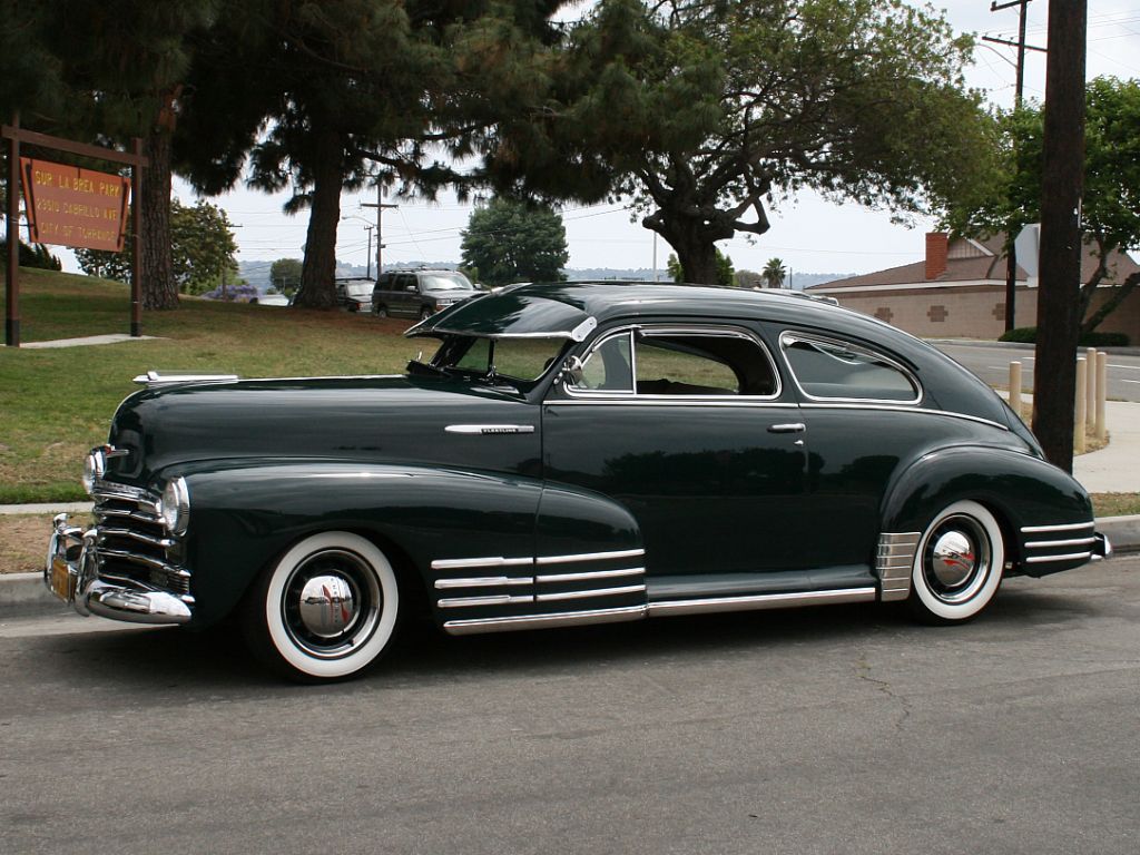 Chevrolet Fleetline Deluxe Wallpapers