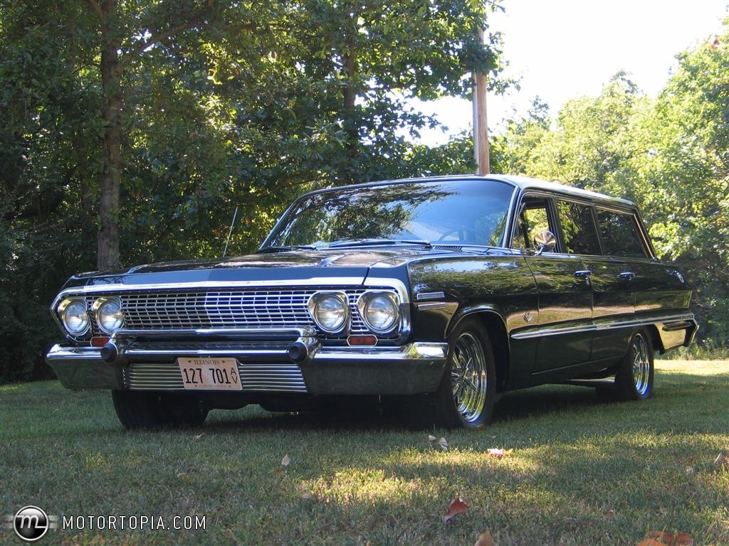 Chevrolet Impala Wagon Wallpapers