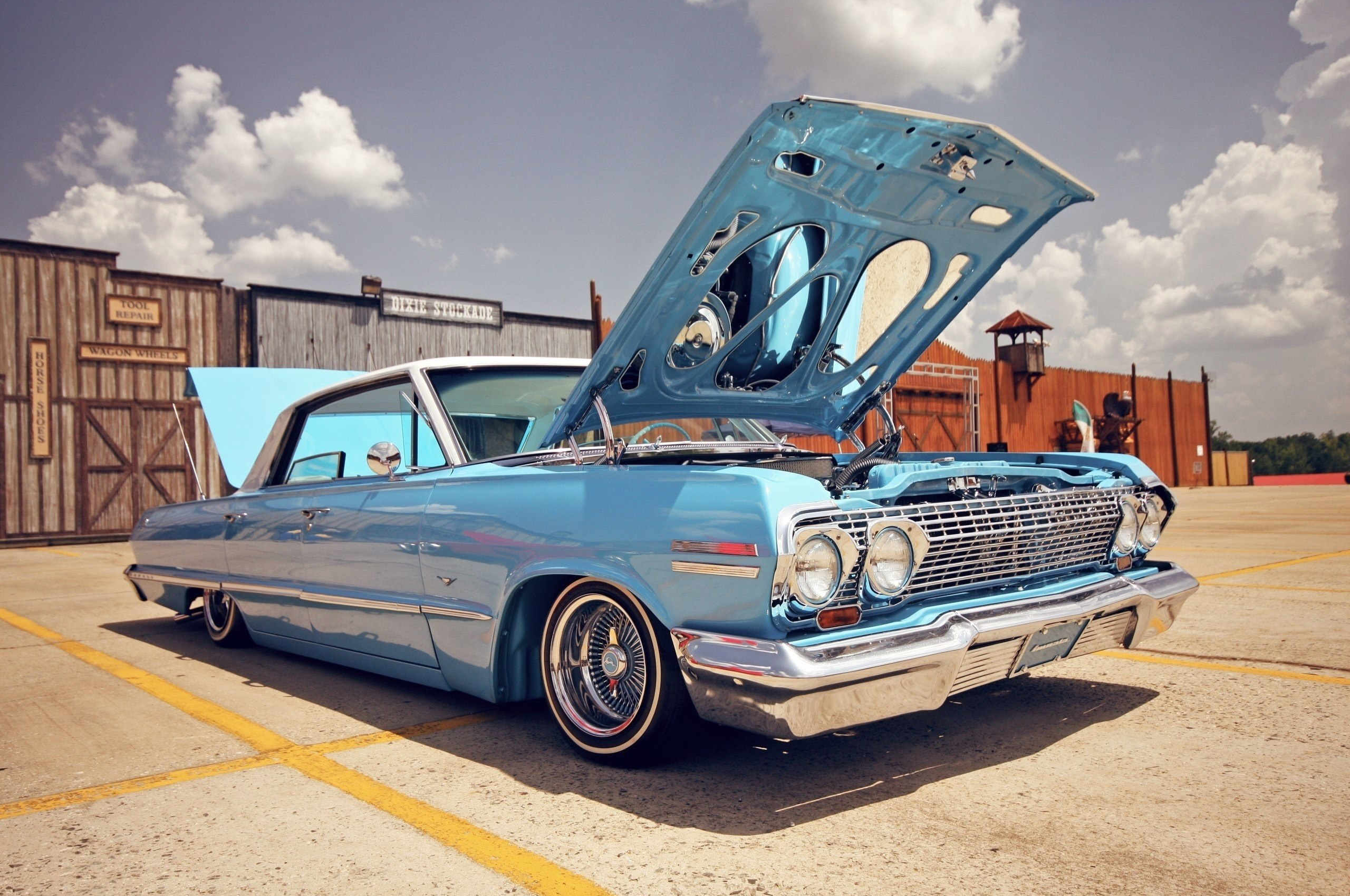 Chevrolet Impala Wagon Wallpapers